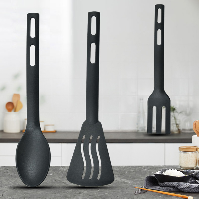 Camping Cooking And Eating Set - 휴대용 캠핑 플라스틱 슬롯 식기류, 서빙